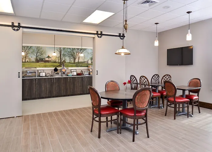 Appomattox Inn And Suites