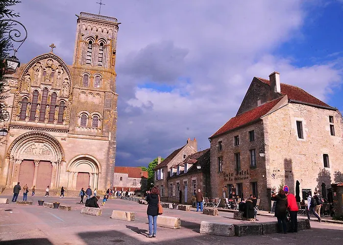 La Terrasse - Hotel Restaurant A Vezelay