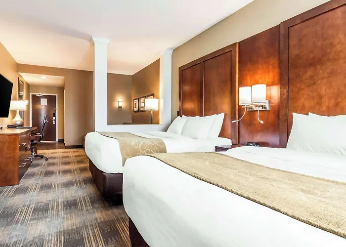 Comfort Suites Brookings Near University