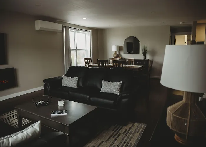 Riverside Suites