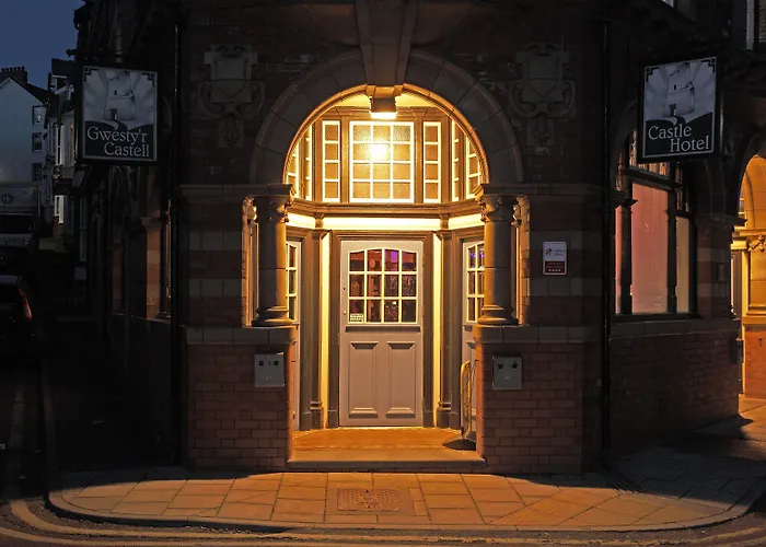 Castle Hotel