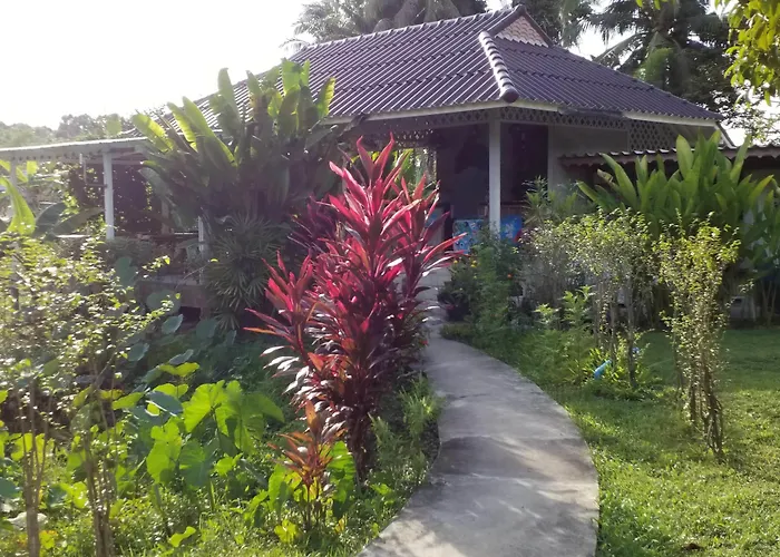 Baan Bua Cottage