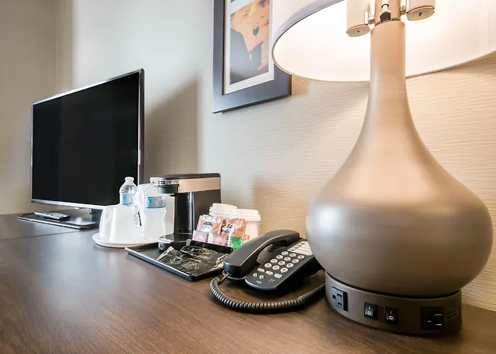 Comfort Inn & Suites Merritt