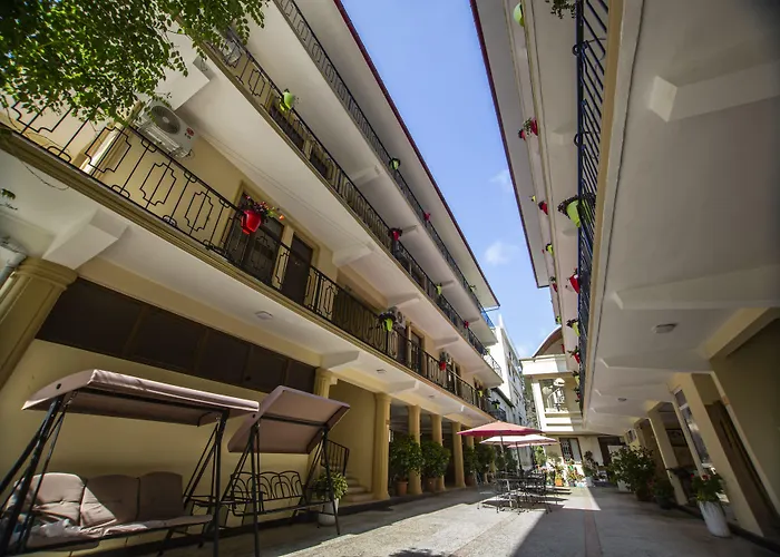 Hotel Chveni Ezo