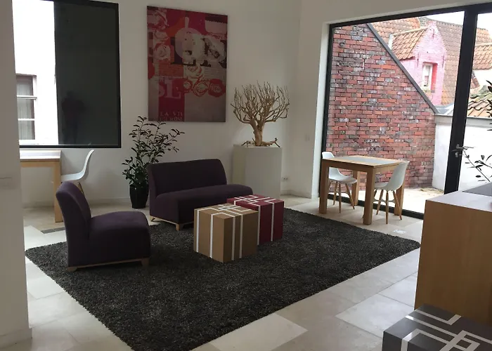 B-Square Bed and Breakfast Brugge