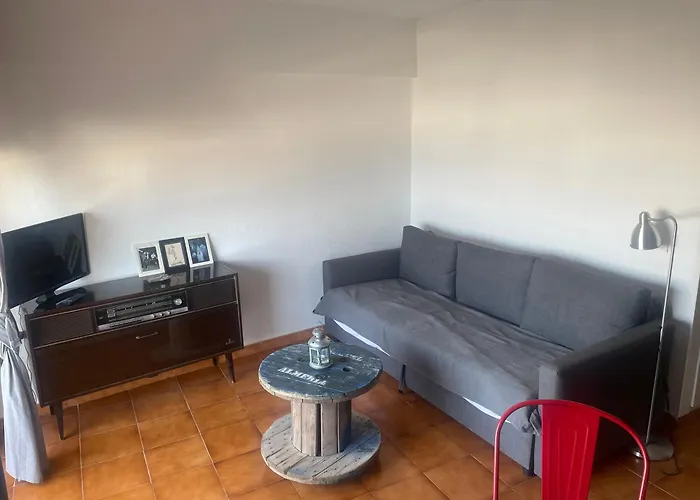 Apartamento encantador con vistas al mar