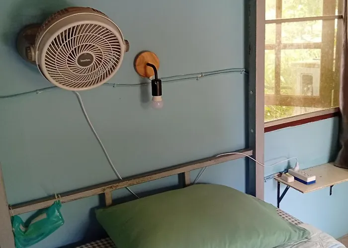 Hill Station Hostel At Chor Chaba