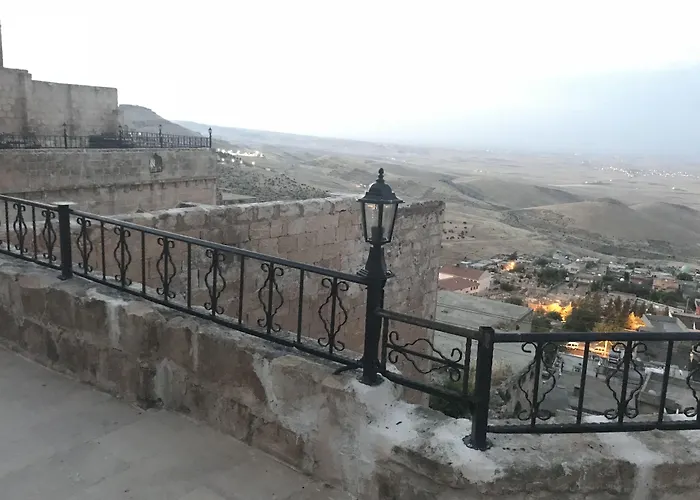 Kasr-I Abbas Hotel