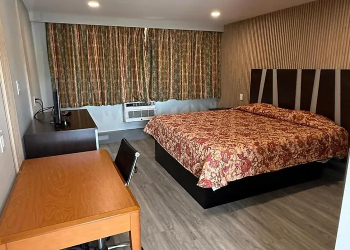 Island Motor Inn