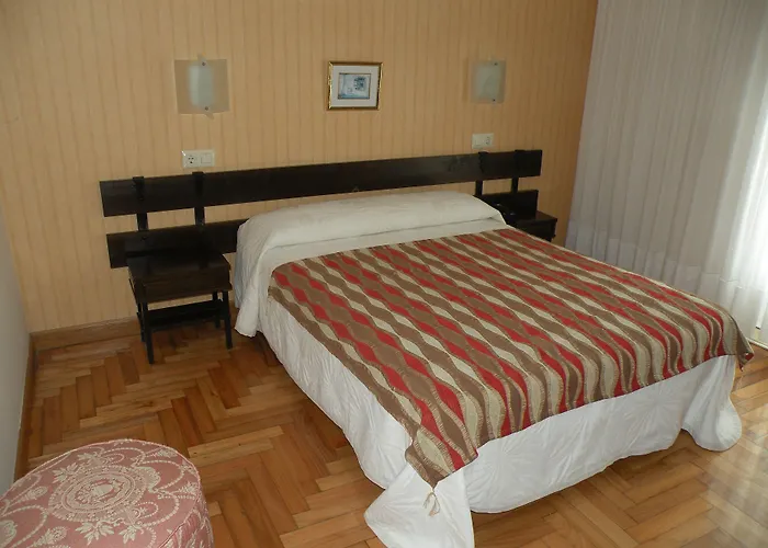 Hotel Rompeolas