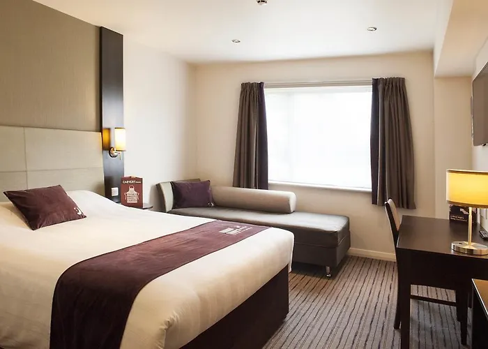 Premier Inn Wirral - Heswall