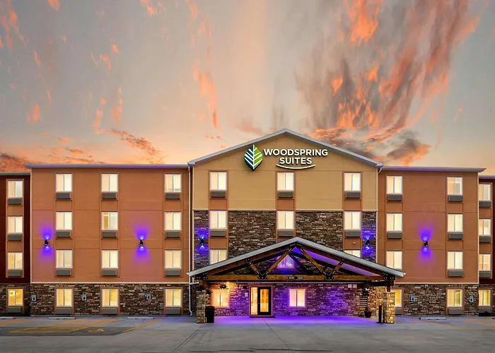 Woodspring Suites Davenport Quad Cities