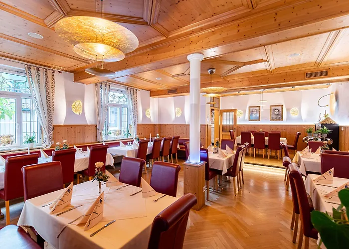 Hotel-Gasthof Huettensteinach