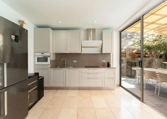 Elle Ocean Villa Gran Canaria Heated Pool Wifi By Kalmacanaria