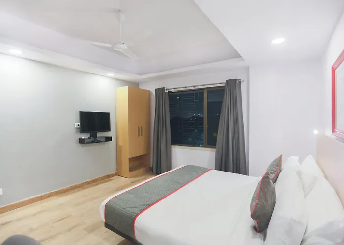 Townhouse Suncitel Near Kolkata Airport