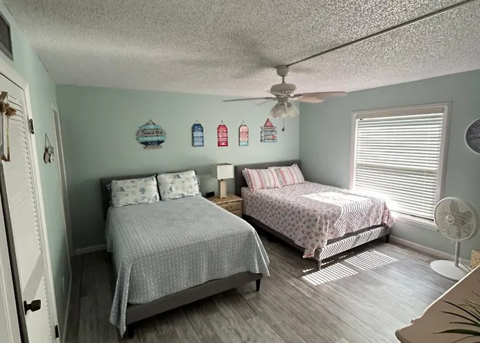 Sea Club Condo #37