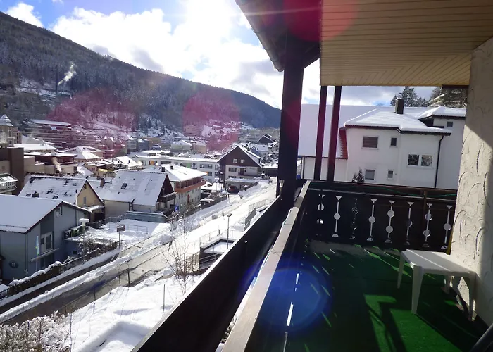 Atina Hotel
