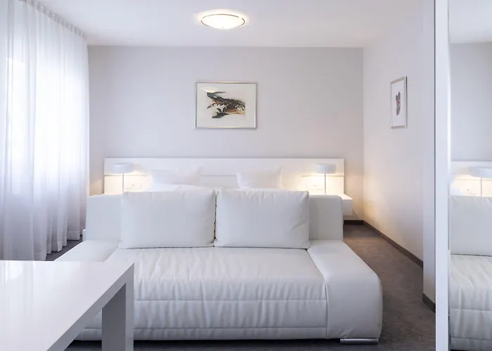 Hotel Adler - Weil Am Rhein