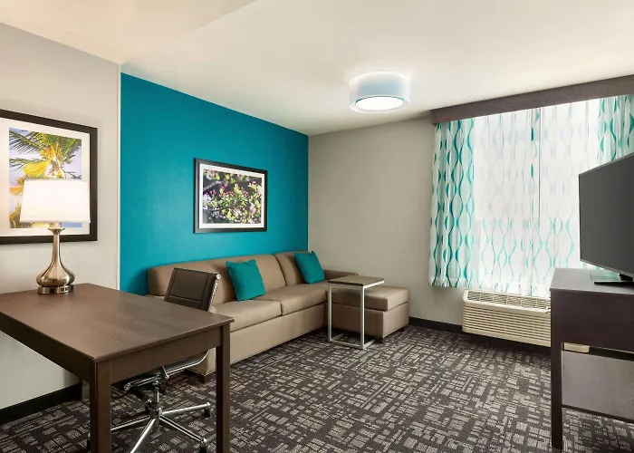 La Quinta By Wyndham Gainesville