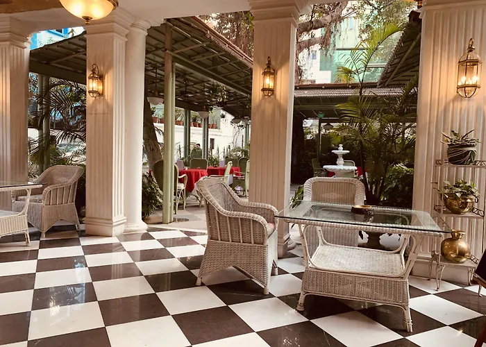 The Elgin Fairlawn, Kolkata