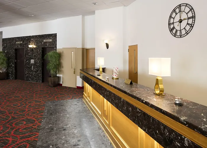Hotels Gouverneur Montreal-Ile Charron