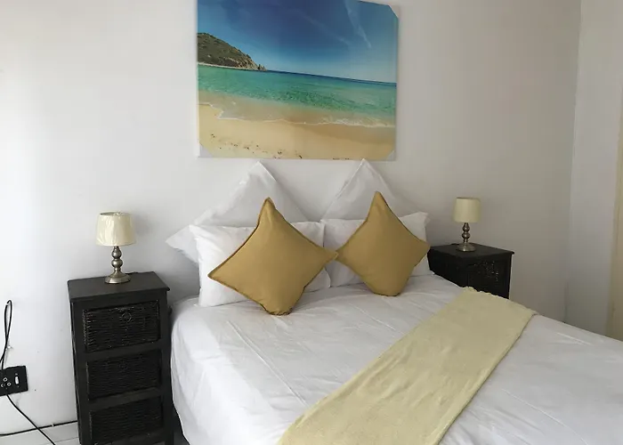 Lala'S Guest House