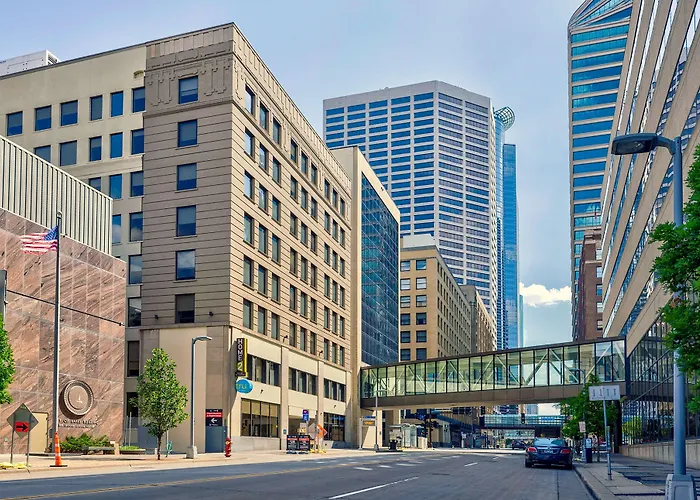 Home2 Suites By Hilton Minneapolis Downtown