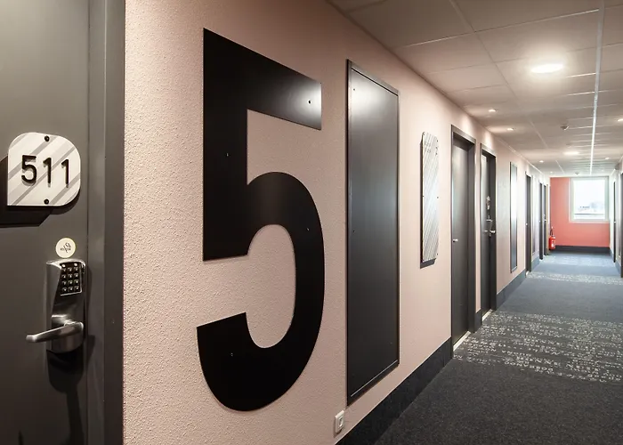 B&B Hotel Poitiers Aeroport