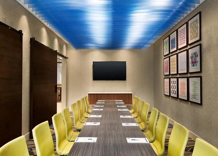 Holiday Inn Express & Suites - Jacksonville-Camp Lejeune Area By Ihg