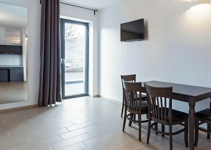 Augustus Hotel Bernkastel - Comfortable Budget Hotel