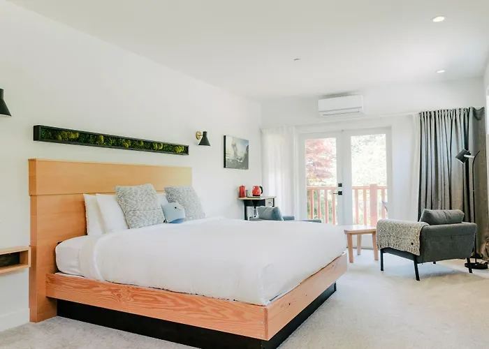 Pluvio Restaurant And Rooms