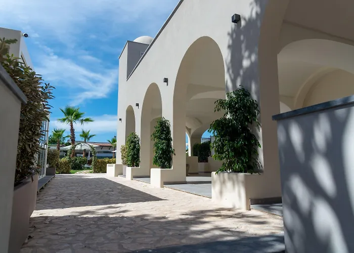 Insula Boutique Hotel