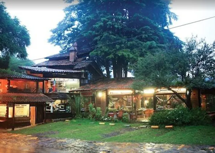 Hotel Cabana Los Ruisenores