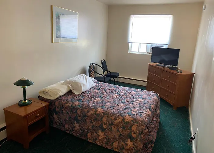 Vivian Motor Hotel