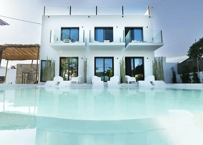 Paiise Hotels