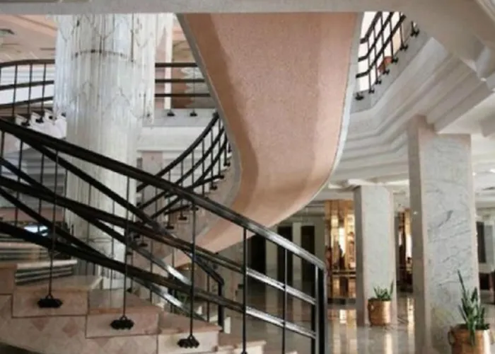Kheops Hotel