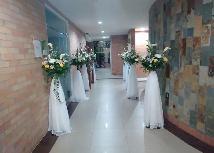 Hotel Torre Del Prado