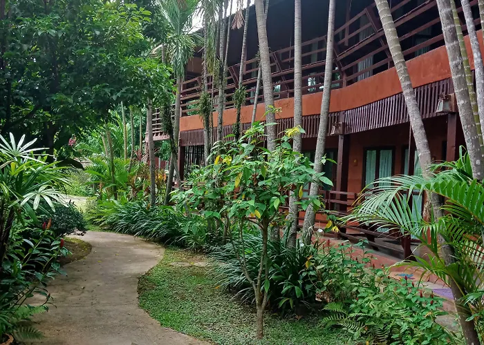 Namkhong Guesthouse And Resort