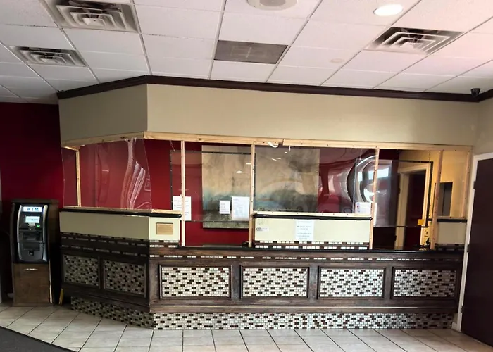 Broadway Inn & Suites Okc