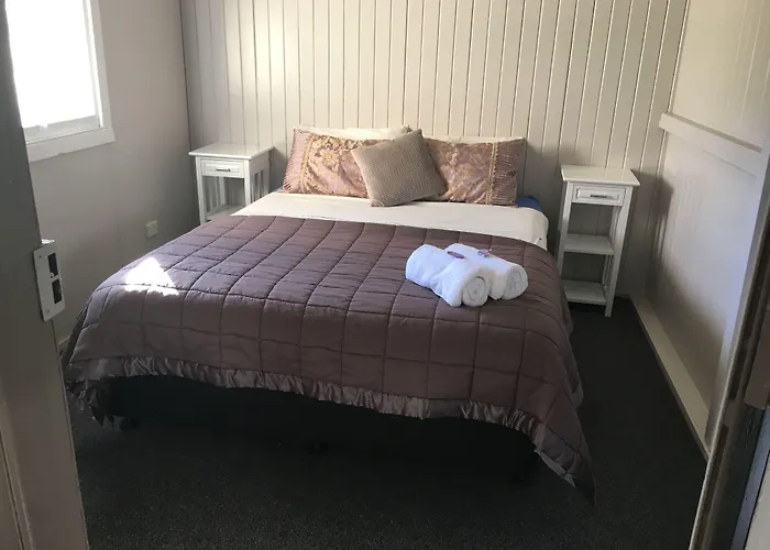 Goondi Hill Hotel