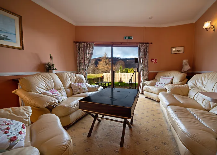 The Rowan Tree Country Hotel