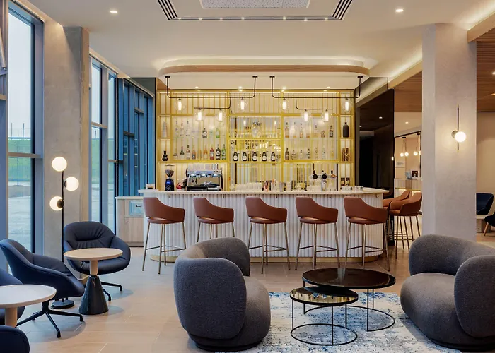 Courtyard By Marriott Paris Charles De Gaulle Central Airport