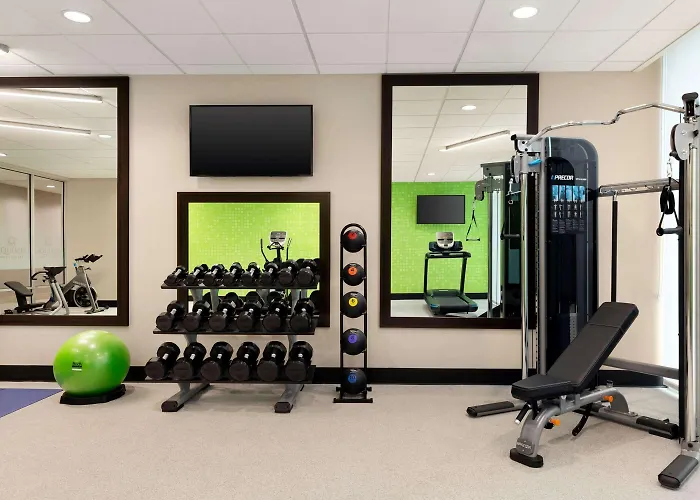 La Quinta Inn & Suites By Wyndham Burlington