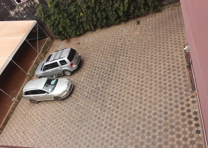 Hotel Le Kremlin Yaounde
