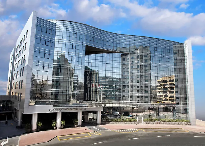 Grand Cosmopolitan Hotel