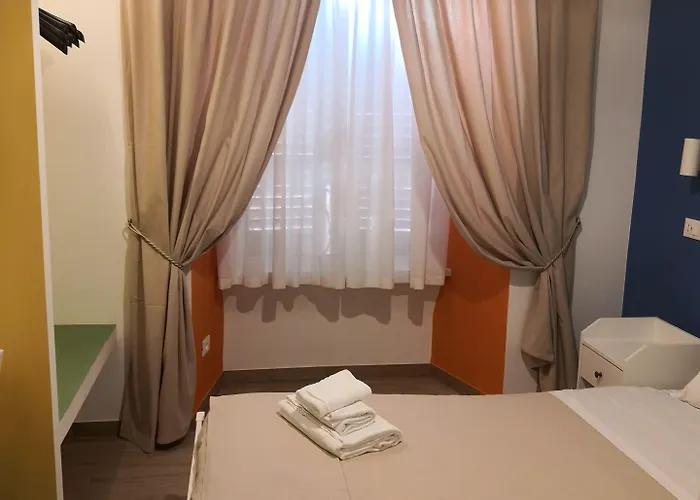Vatican Italian Rooms