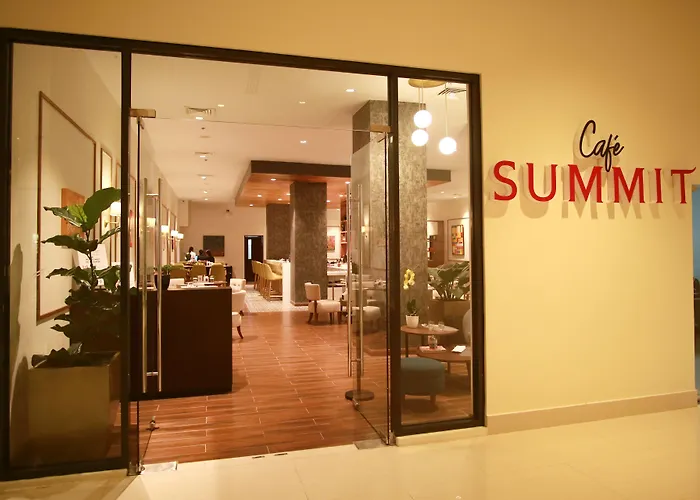Summit Hotel Naga