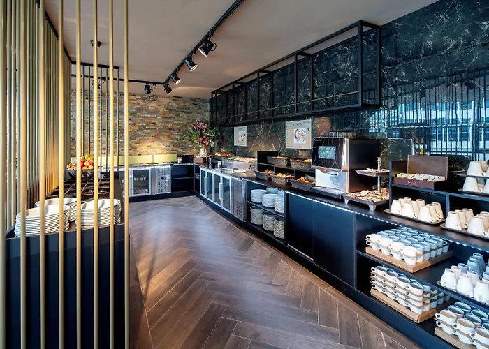 Diamond Capsule Hotel Amsterdam South