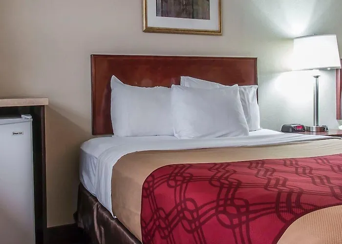 Howard Johnson By Wyndham Thunder Bay