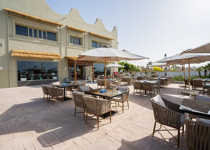 Sea Gull Marina Hotel